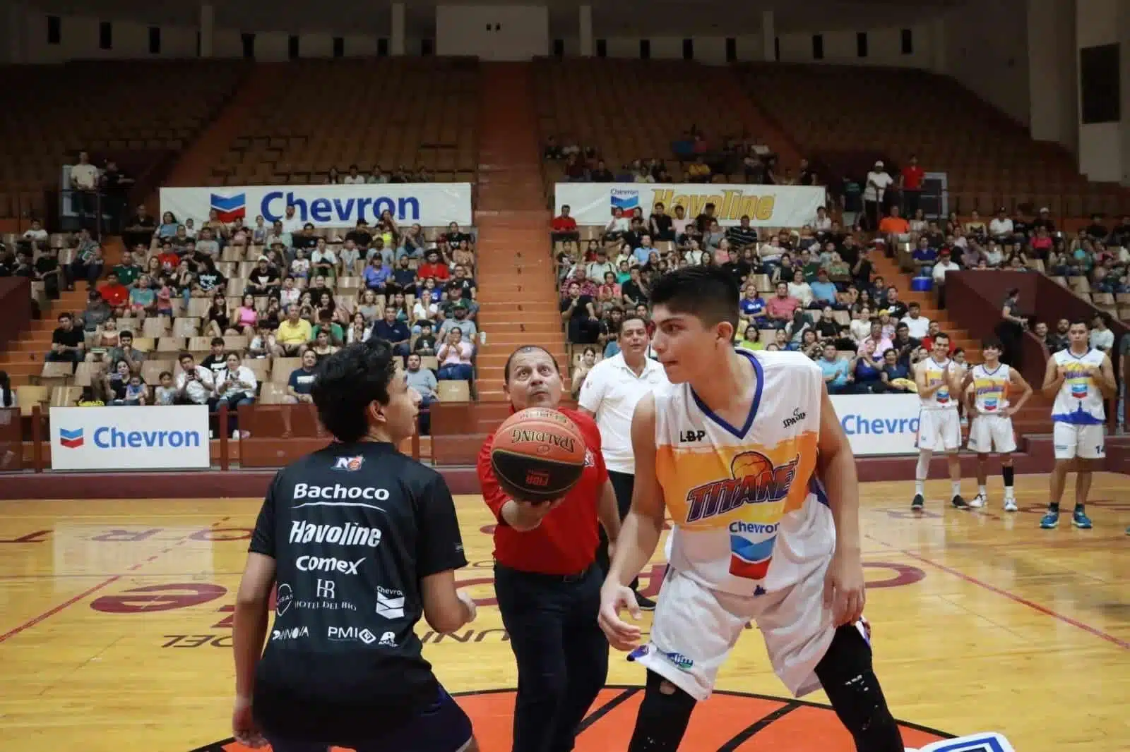 Paskolas de Navojoa contra Titanes de Los Mochis