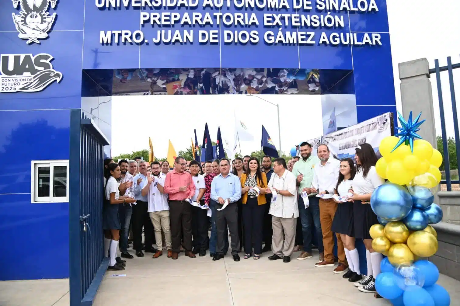 Este jueves inauguraron las instalaciones de la Preparatoria de la Universidad Autónoma de Sinaloa en El Burrión.