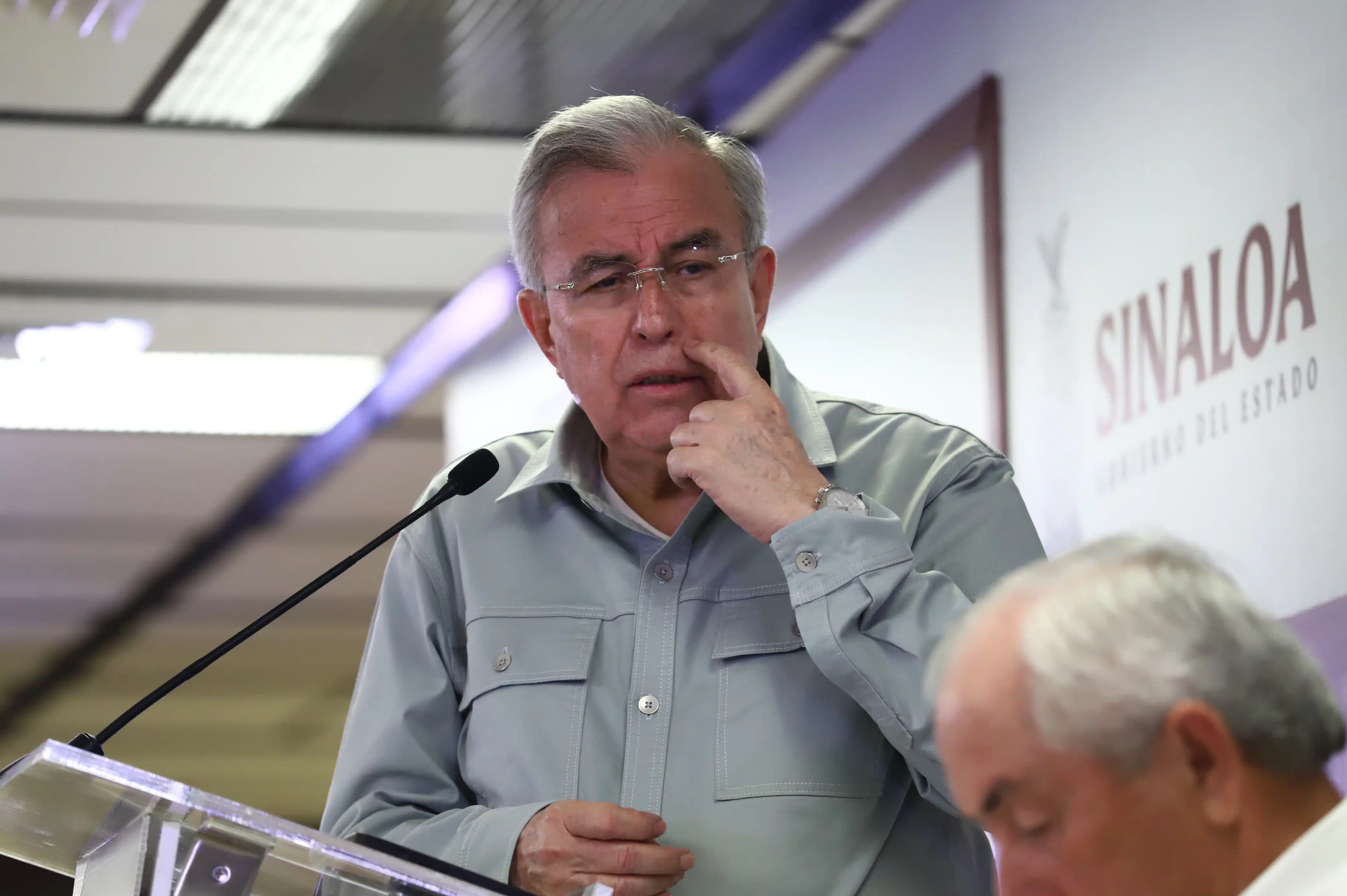 Gobernador de Sinaloa en su conferencia semanera