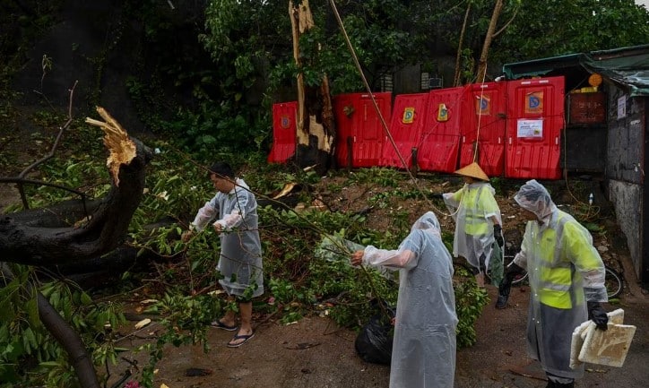 El tifón Saola obliga evacuación de 900 mil personas en China