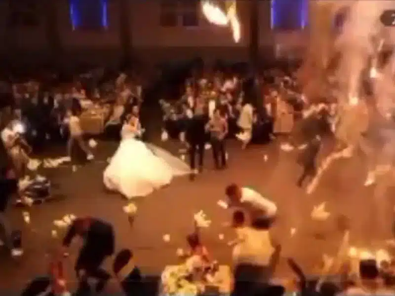 Tragedia en boda de Irak; incendio en plena fiesta deja al menos 100 muertos