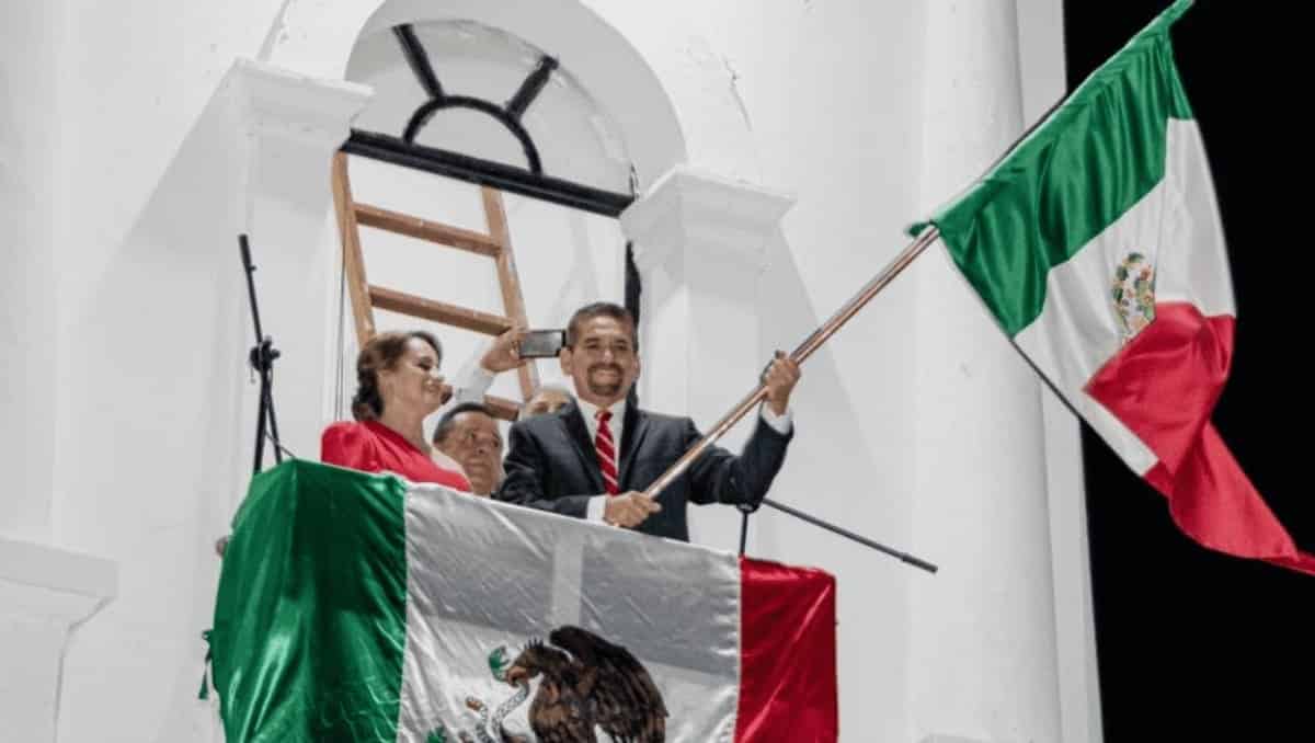 Viva el erótico pueblo de México, así fue el peculiar grito en Huatabampo, en Sonora