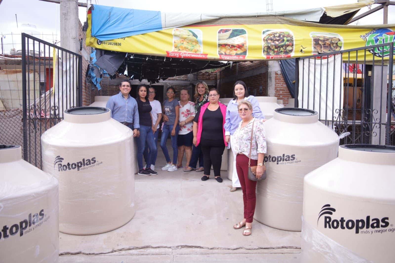 Entrega de tinacos