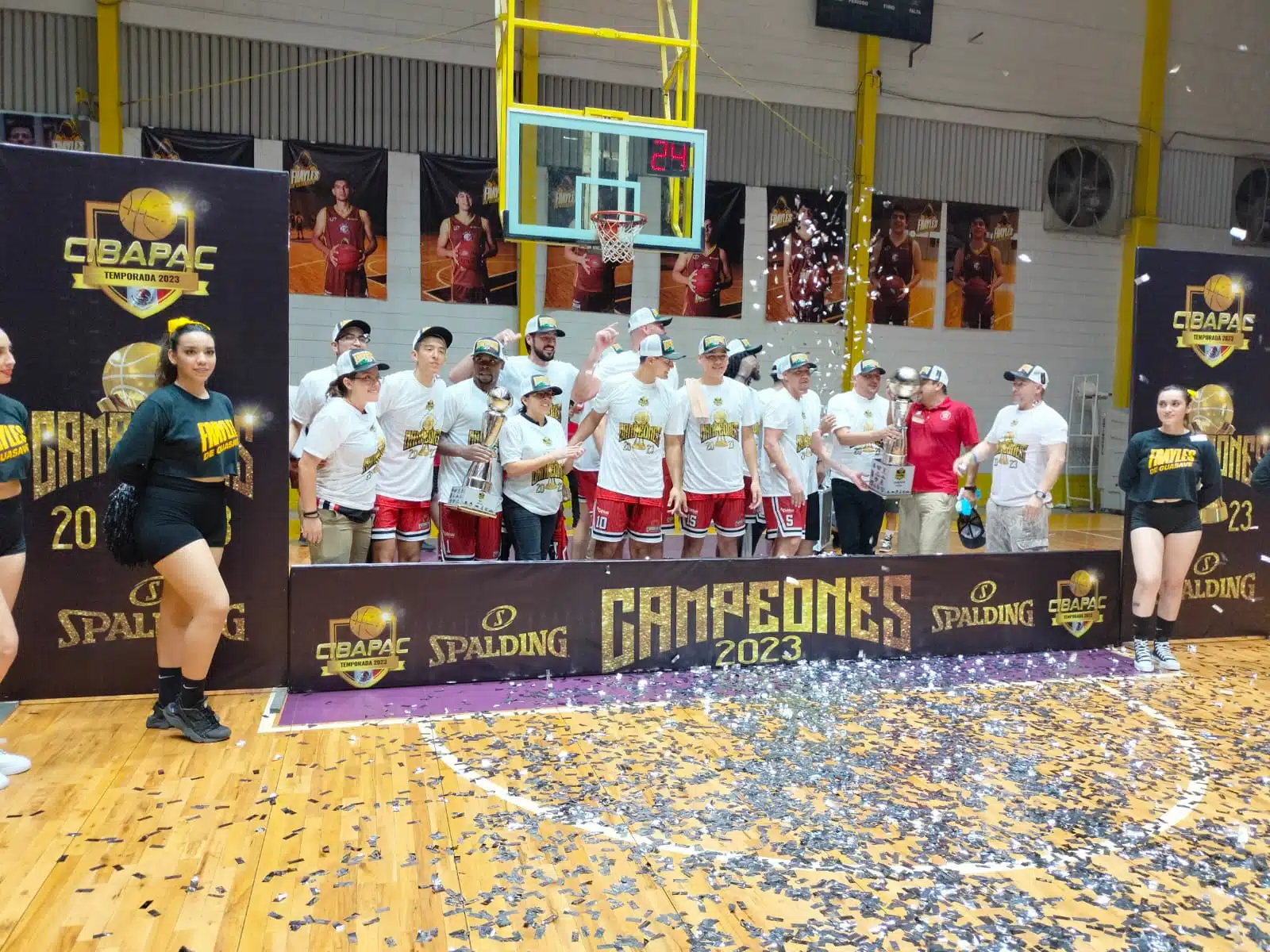 ¡Hay un nuevo monarca! Carrilleros de Chihuahua es Campeón del Cibapac 2023 