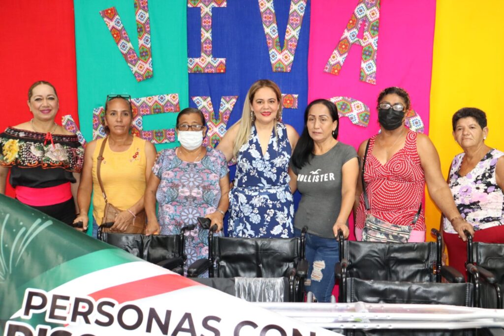 DIF Mazatlán entrega aparatos funcionales para quien más lo necesita