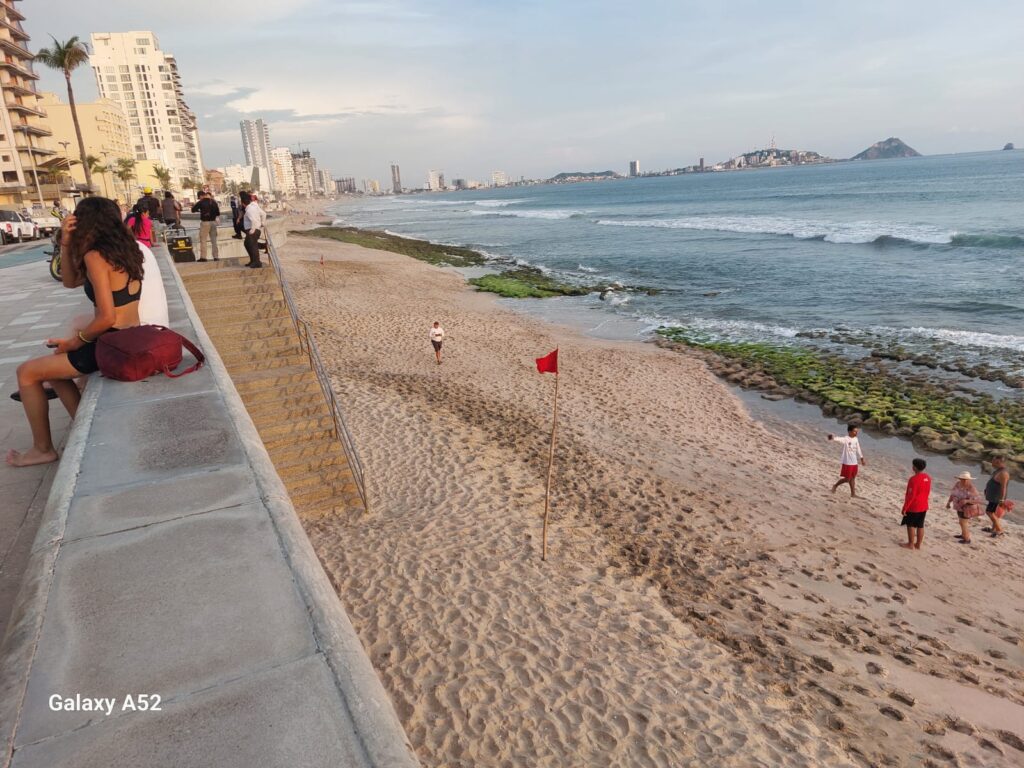 Banderas rojas en Mazatlán