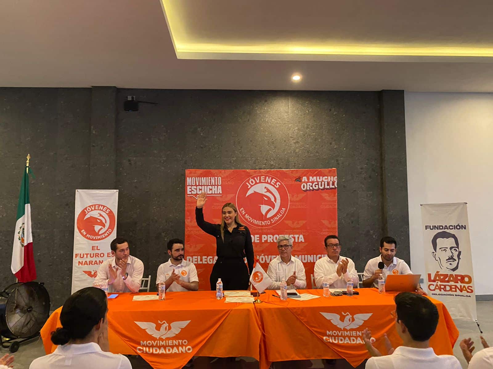 Movimiento Ciudadano toma protesta a la delegación de jóvenes en Ahome
