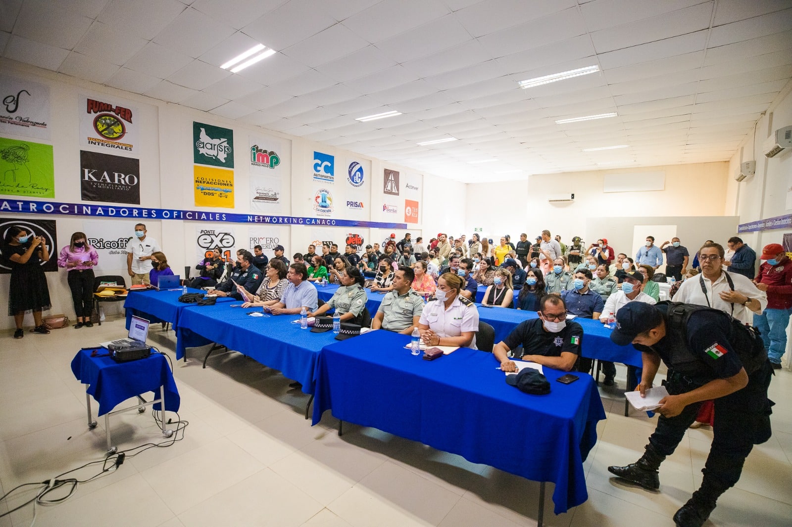 Capacitación presencial impartida por la Unidad de Prevención de la Violencia y el Delito, dirigida a funcionarios de los tres niveles de gobierno