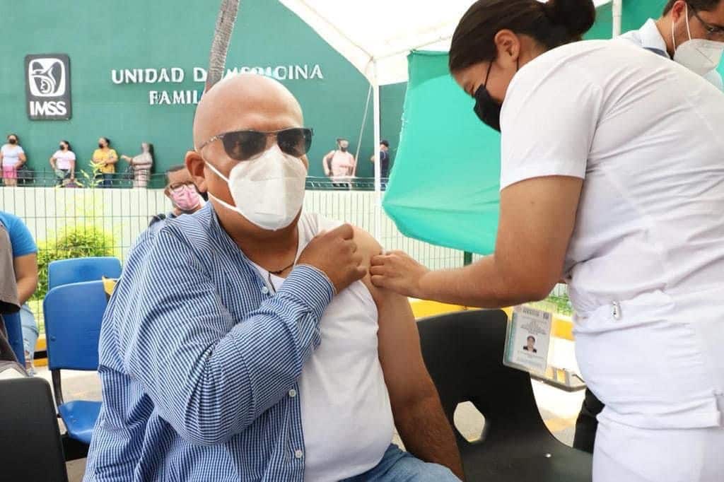 Vacunación a personas mayores