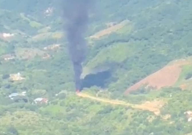 Incendio en sierra de Durango tras choque de aeronaves
