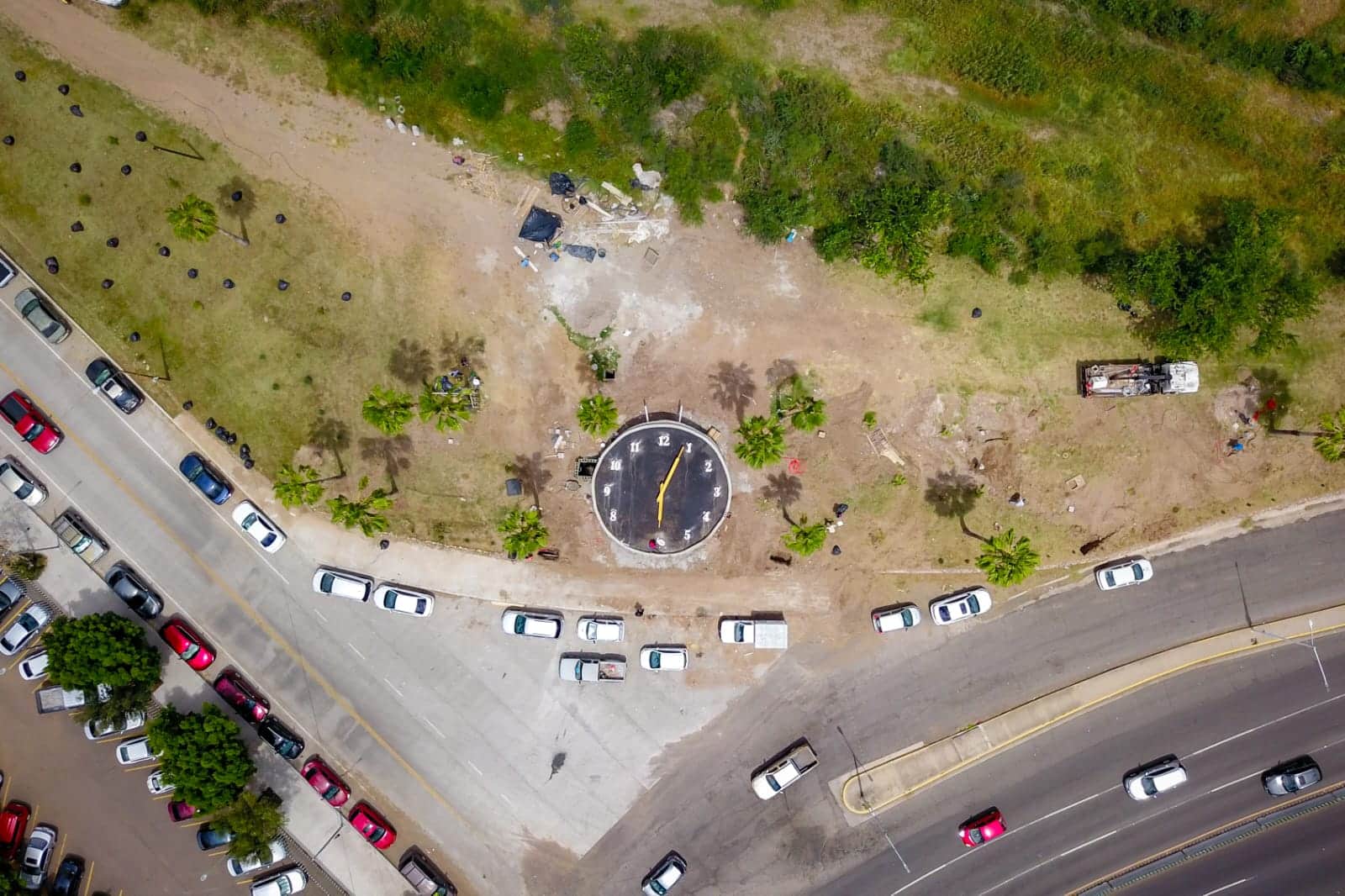 Vista aérea del nuevo megareloj en Culiacán