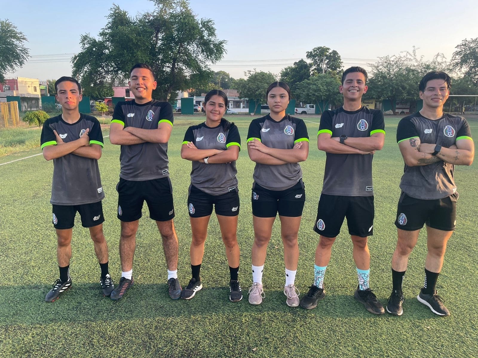 Los jóvenes esperan estar listos durante este cuatrimestre para buscar el debut a principios del próximo año.