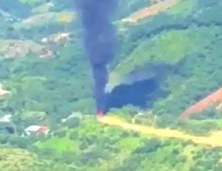 Incendio en sierra de Durango tras choque de aeronaves