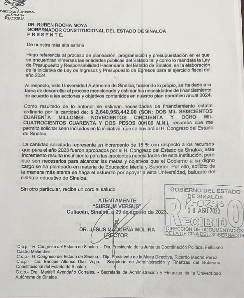 Hoja con carta dirigida a Rocha Moya