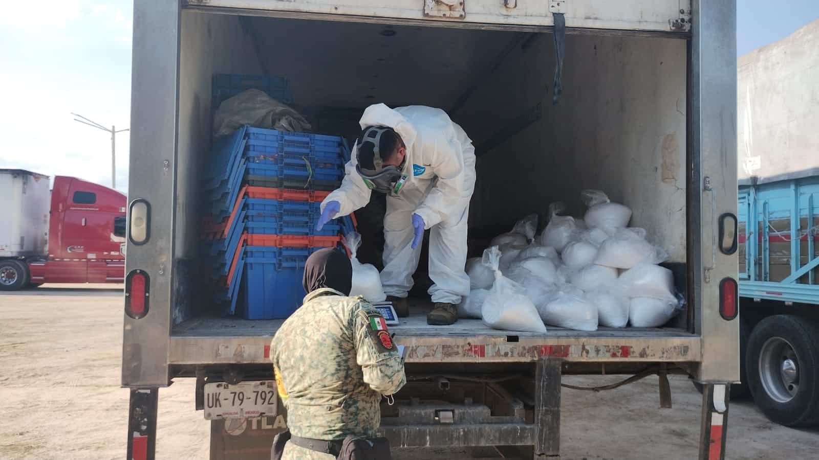 Ejercito asegura droga en El Ranchito, Culiacán.