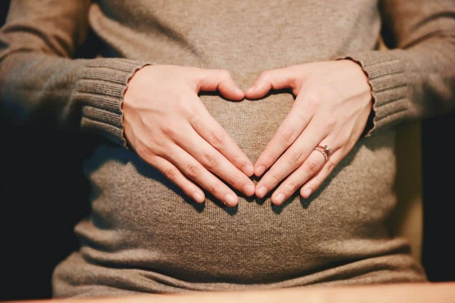Pansa de mujer embarazada