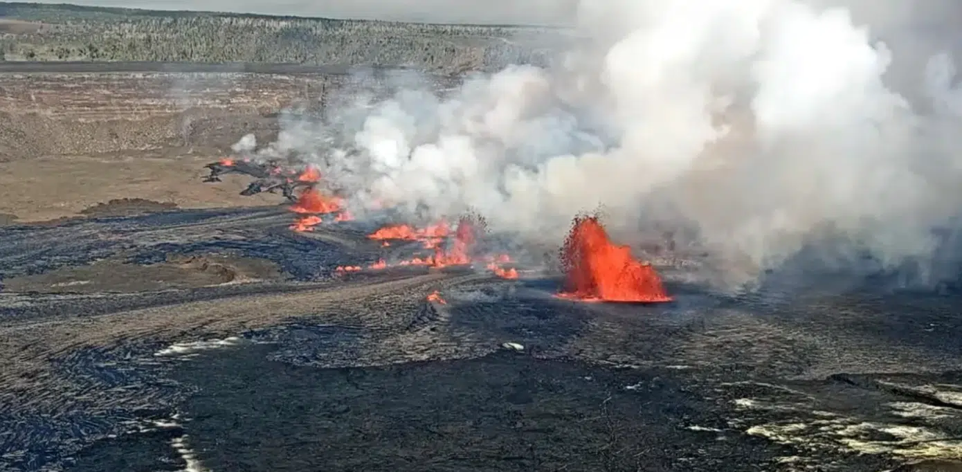 Fuentes de lava del volcán Kilauea