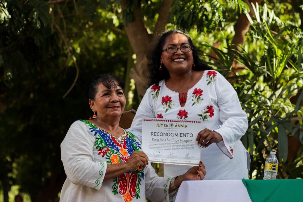 Primer encuentro culinario de platillos tradicionales del pueblo mayo-yoreme en el Jardín Botánico Benjamin Francis Johnston