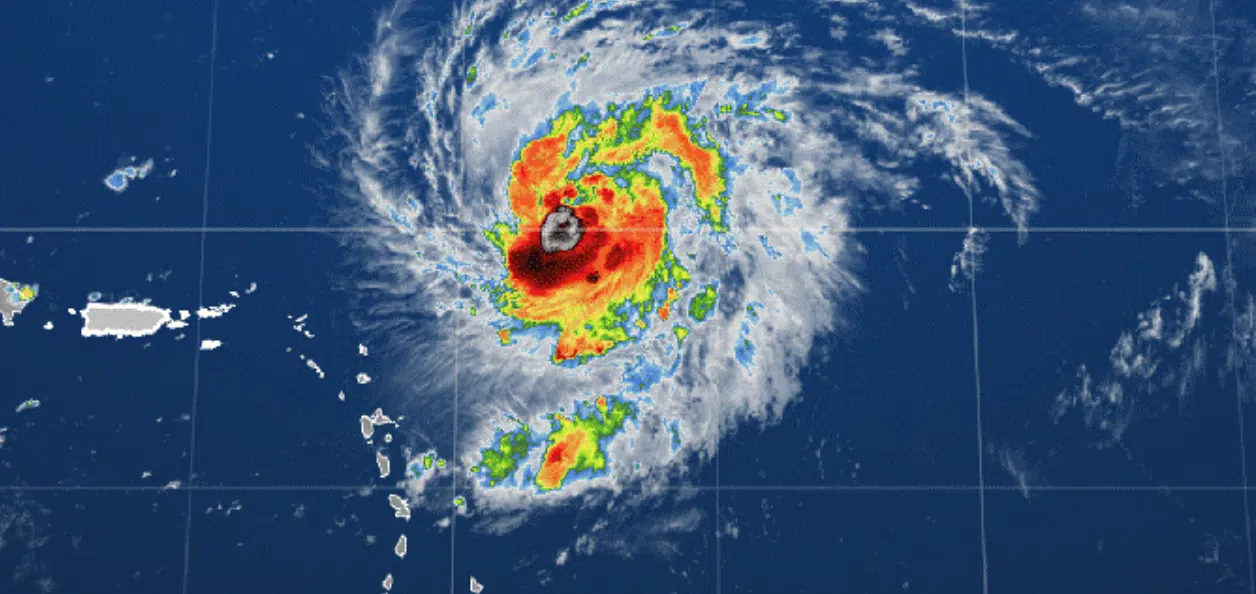 Imagen satelital del huracán Lee