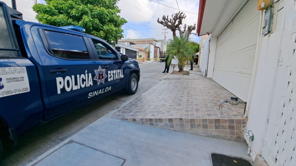 casa resguardada por Ejercito y Policía Estatal