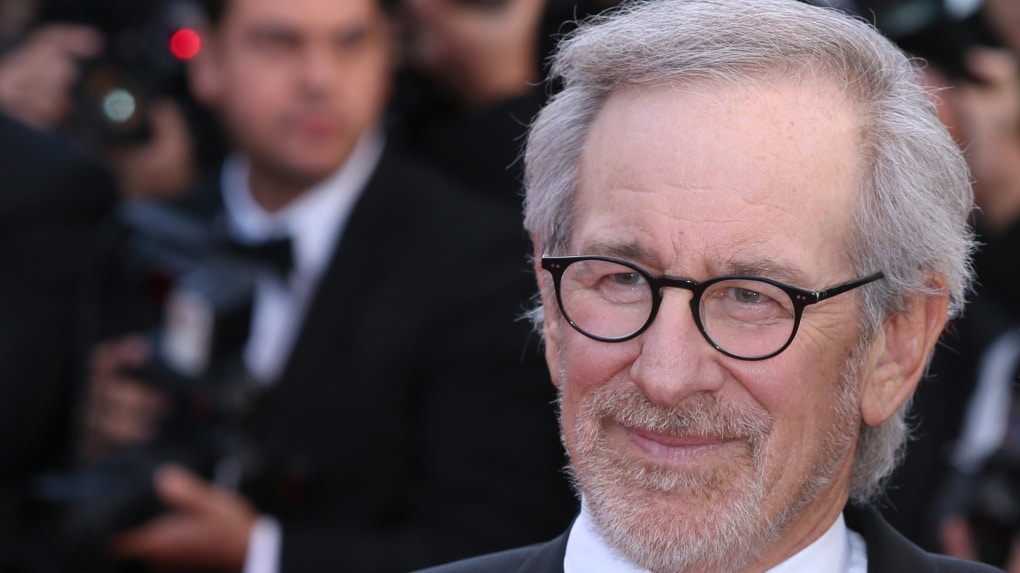 Primer plano de Steven spielberg
