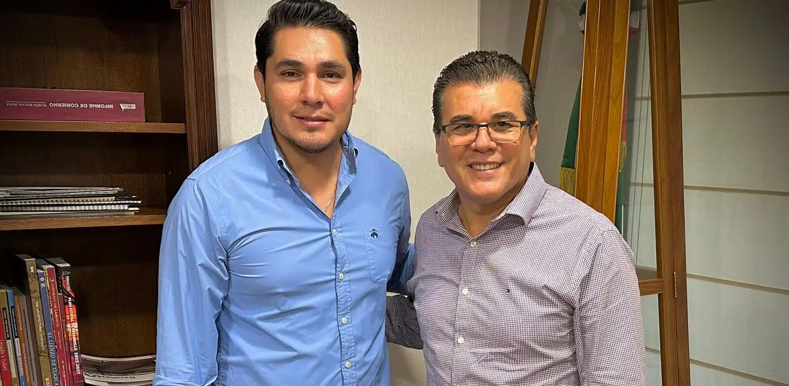 presidente municipal Édgar González Zatarain y el secretario Obras Públicas del estado, Joaquín Alberto Landeros Güicho.
