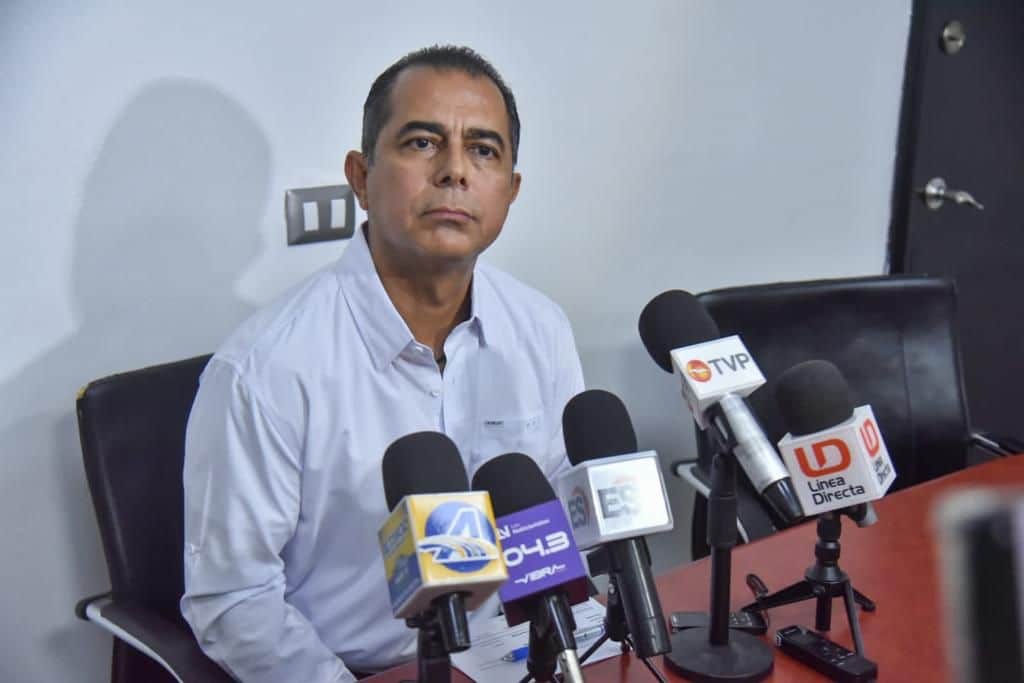 Antonio Humberto Vega Arellano, tesorero ahome