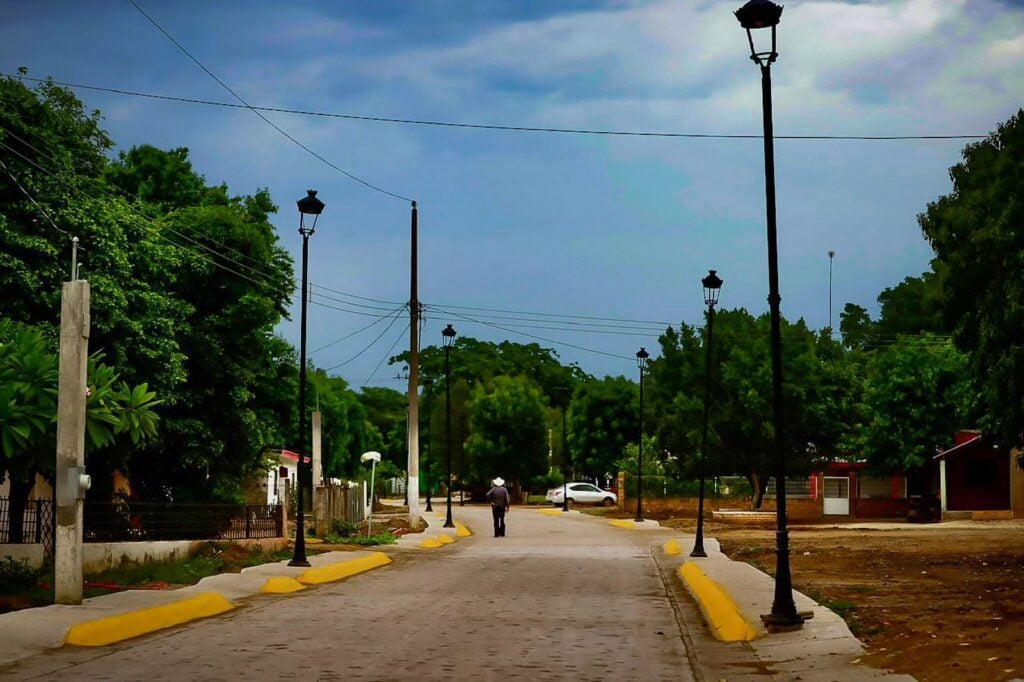 Entrega de calle en Batequitas, Badiraguato