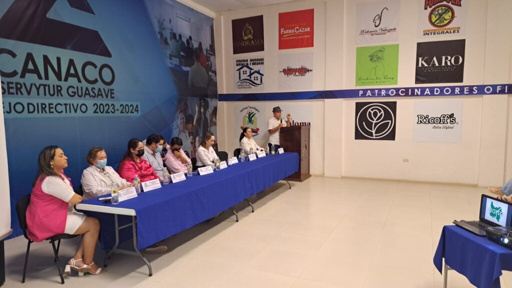 Conferencia "Biodecodificación del cáncer" impartida por el doctor Jesús Antonio Quiñónez Arredondo