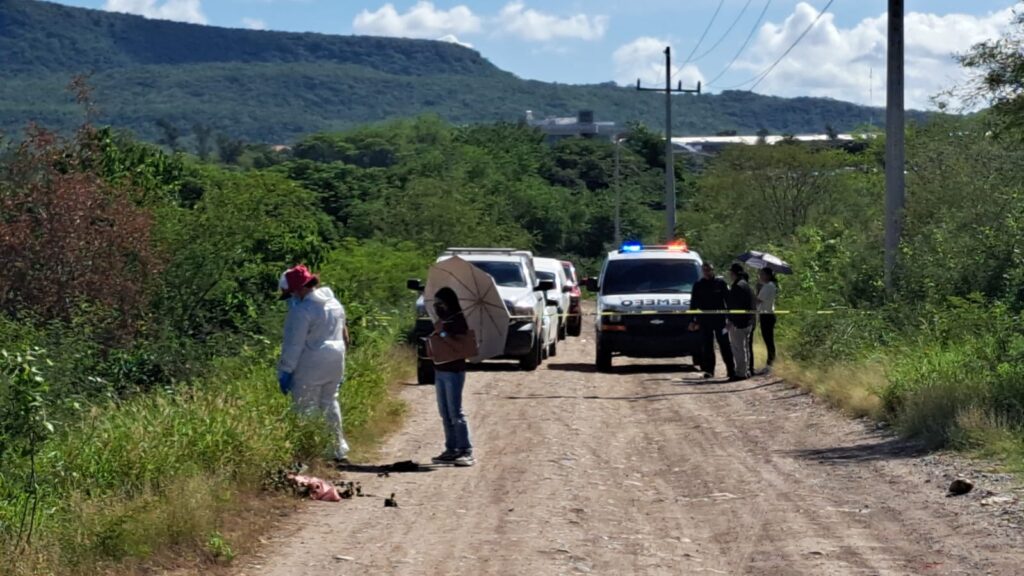 Zona donde fue encontrada la mujer envueltra en una cobija y atada de manos