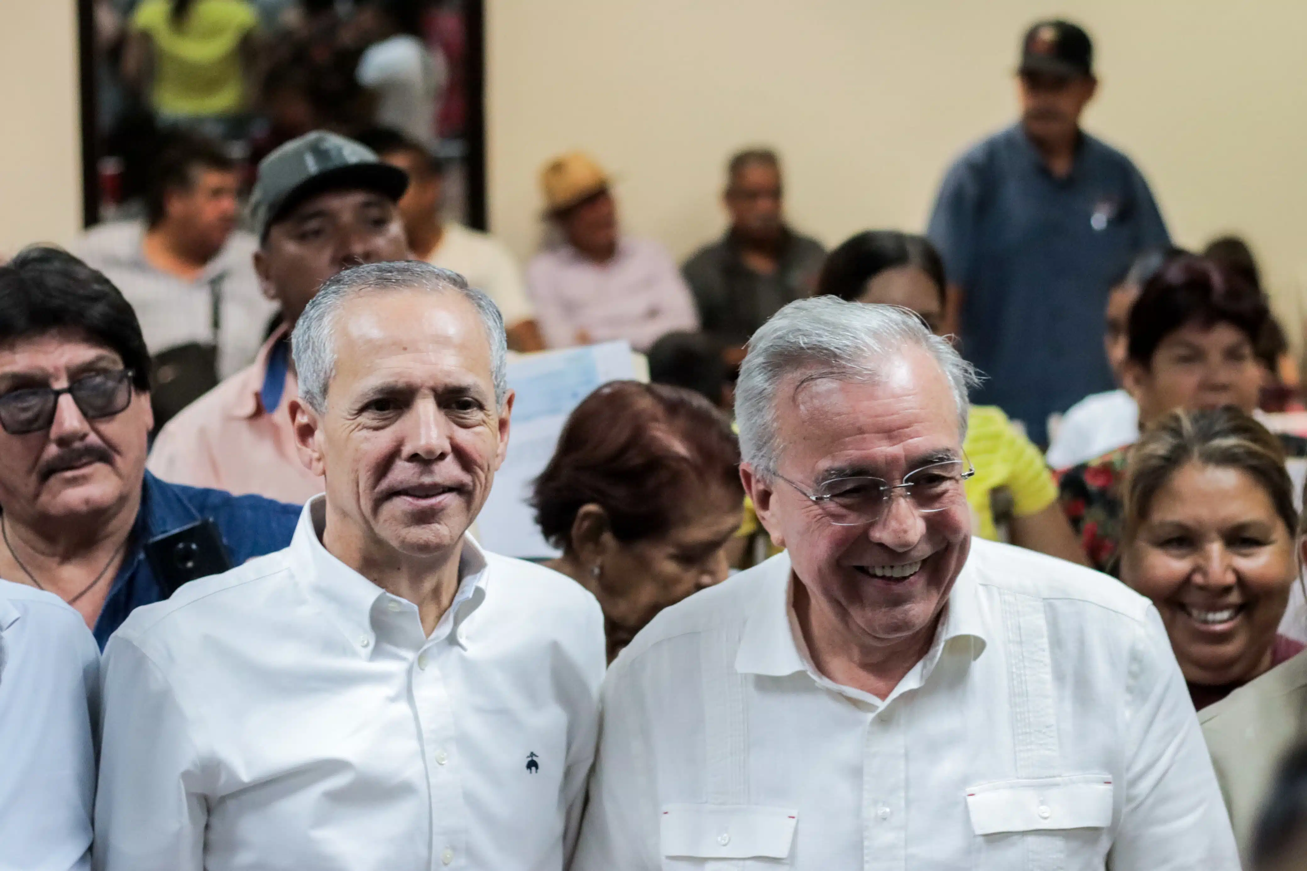 Gobernador Rubén Rocha Moya junto al alcalde Gerardo Vargas Landeros
