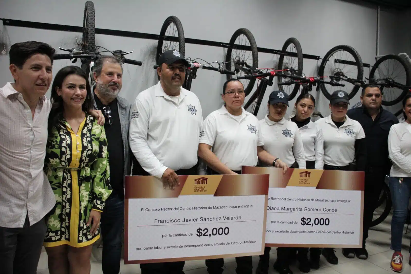 Elementos del Consejo Rector del Centro Histórico Mazatlán que fueron reconocidos por su labor