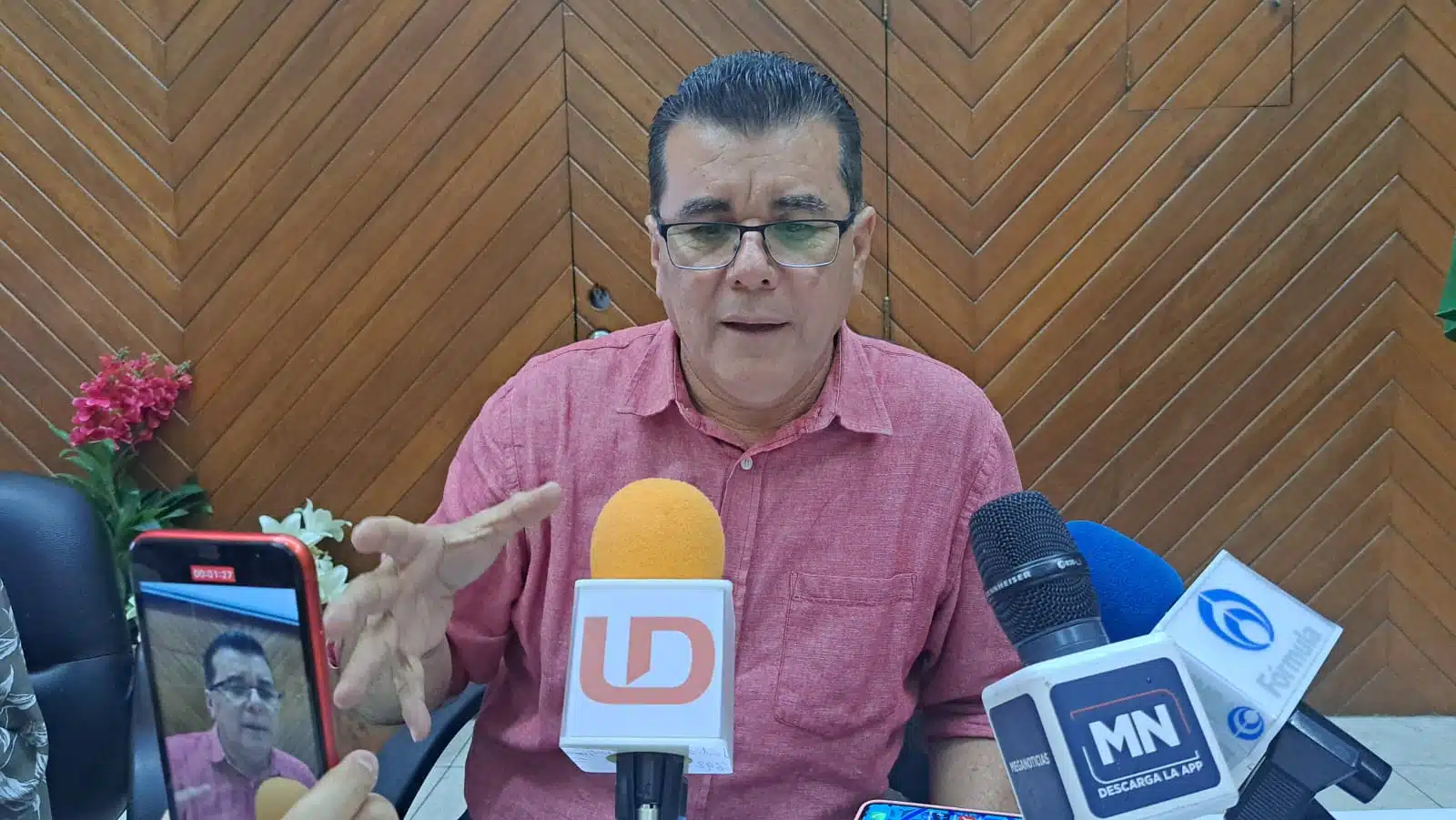 Édgar González Zataráin aseguró que no va a registrarse en el proceso interno que lleva a cabo su partido.