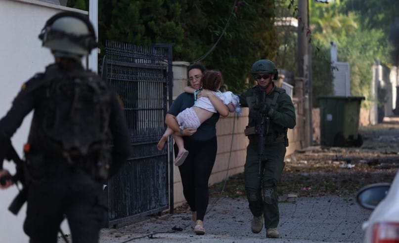 Víctimas tras ataques en Israel