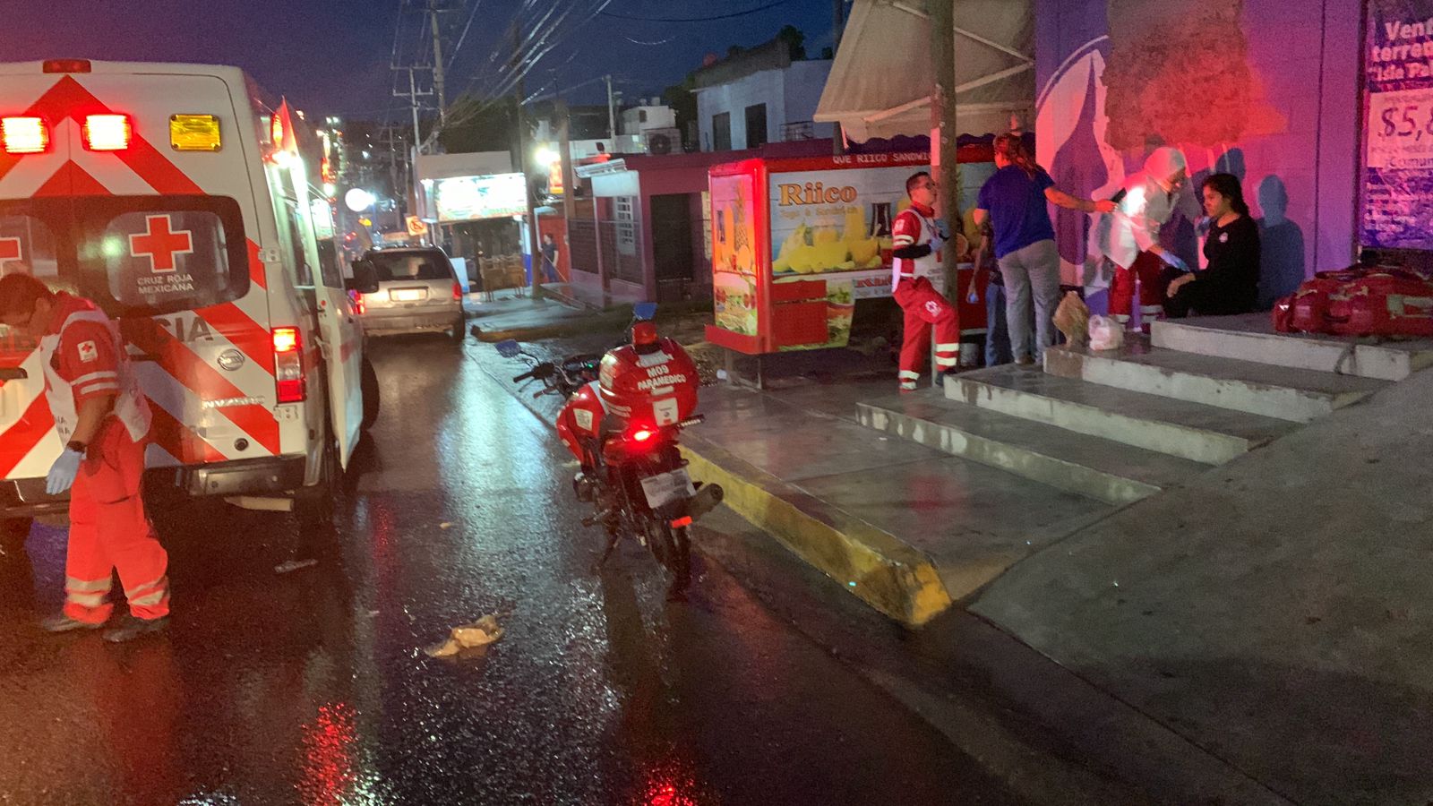 La mujer fue atendida por paramédicos del Grupo Gerum.