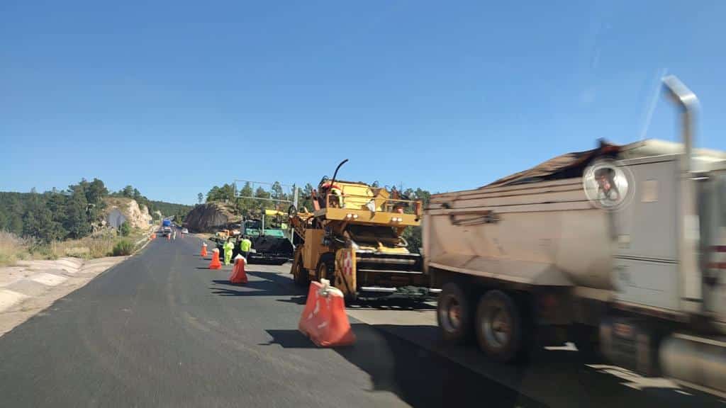 Mantenimiento de la autopista Mazatlán- Durango