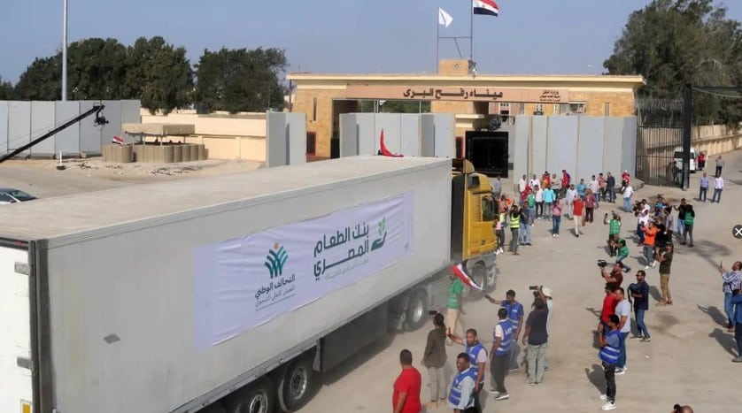 Llega primera ayuda humanitaria a Gaza