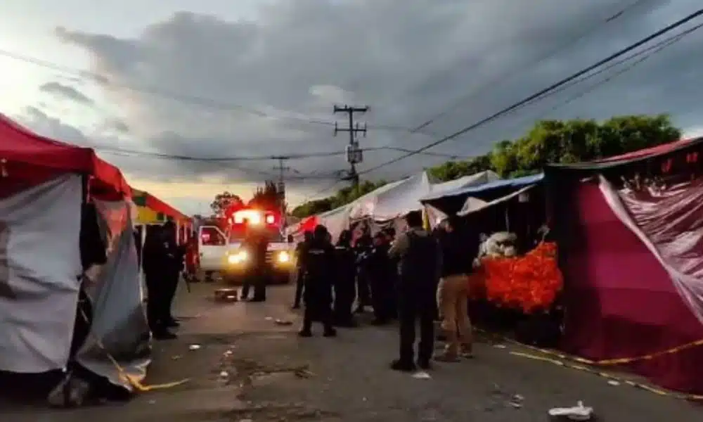 Balacera al interior de un mercado en Puebla; hay cuatro muertos
