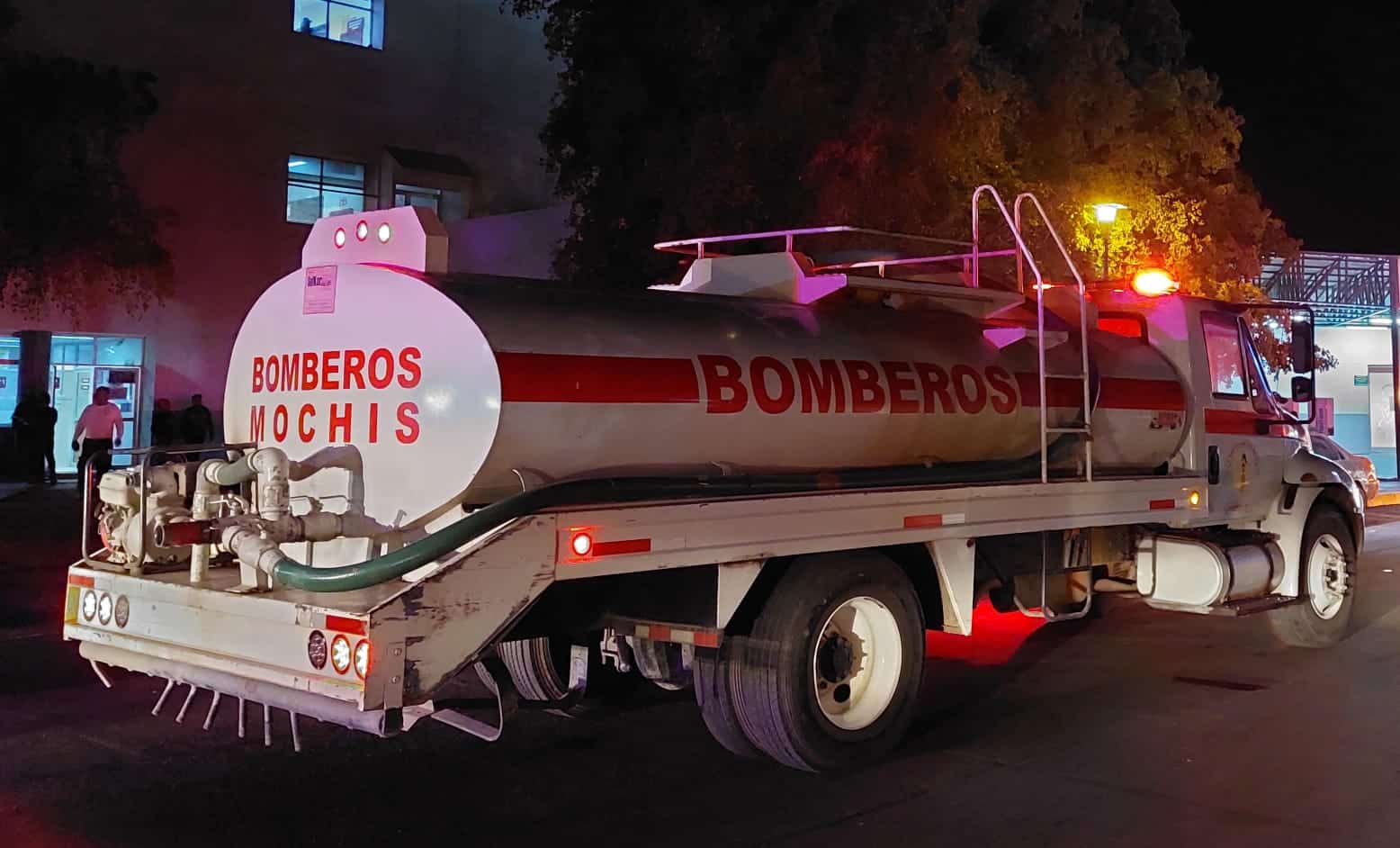 Pipa de bomberos de Los Mochis