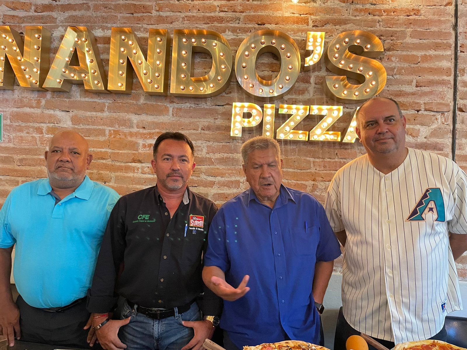 Integrantes del Club Muralla de Mazatlán
