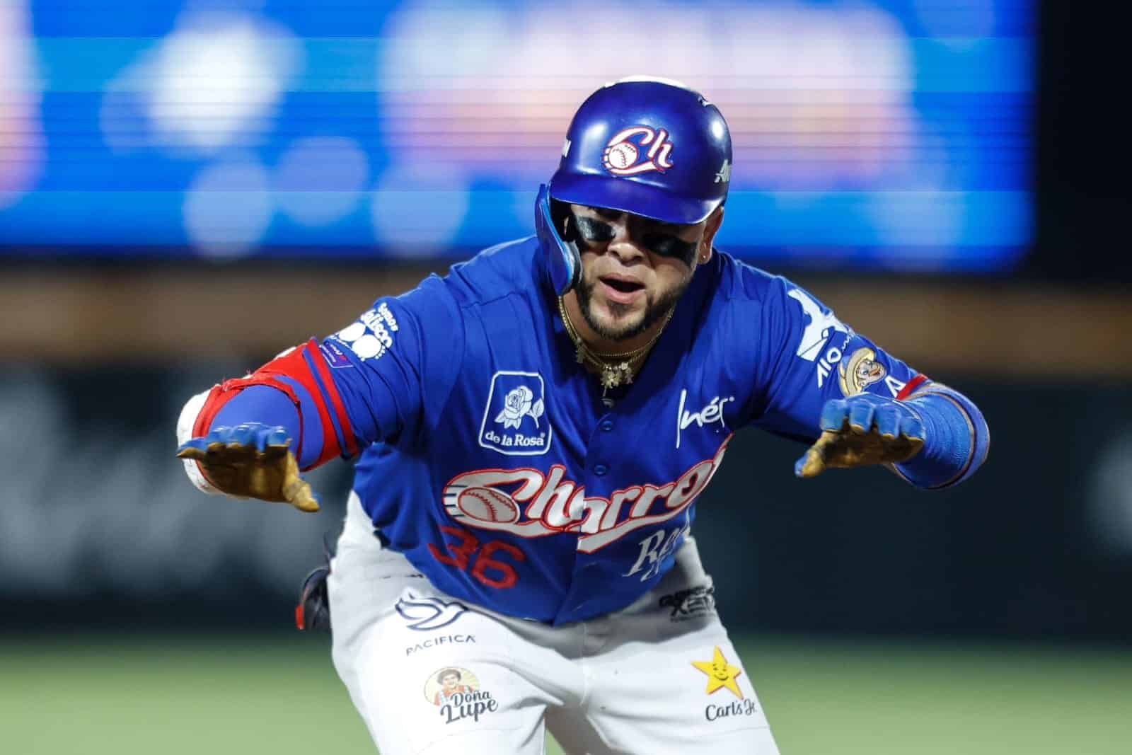 Charros de Jalisco se lució con una cómoda victoria de 5-1 sobre Sultanes de Monterrey.