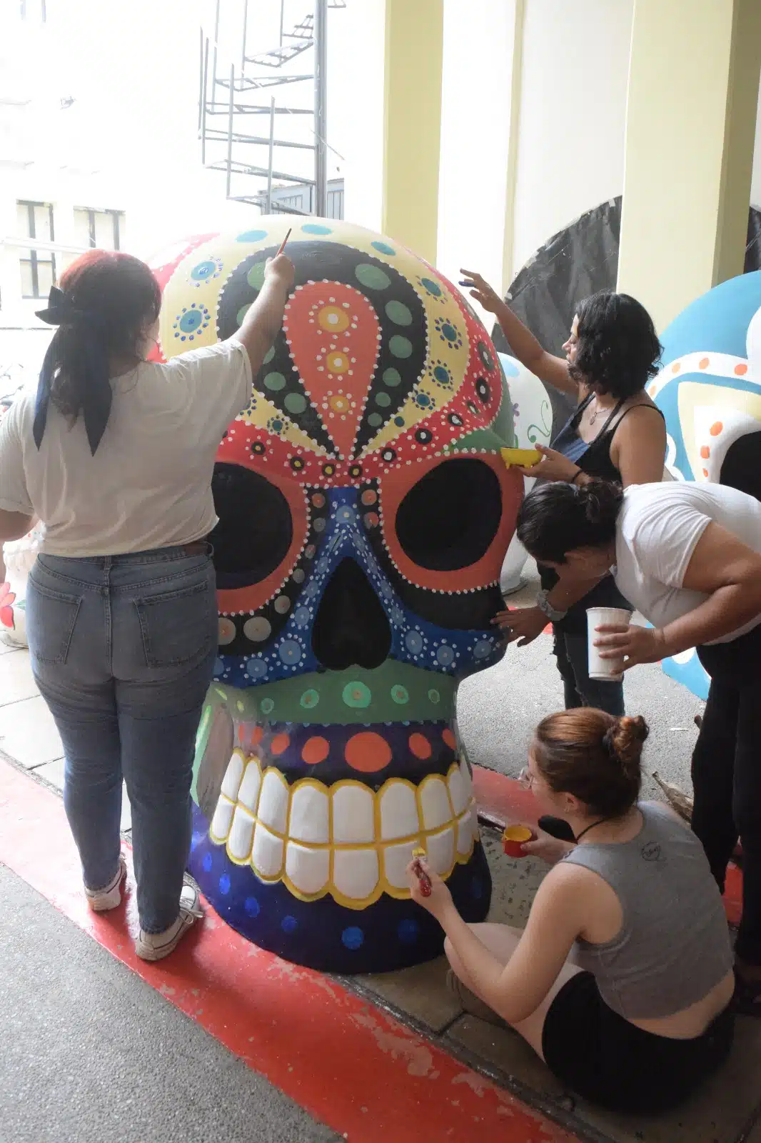 En Mazatlán se preparan para celebrar el Día de Muertos.