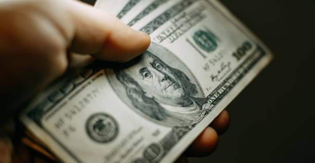 Billetes dólar