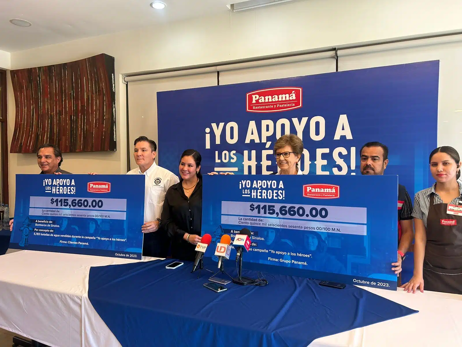 Entrega de donativo a Bomberos de Sinaloa