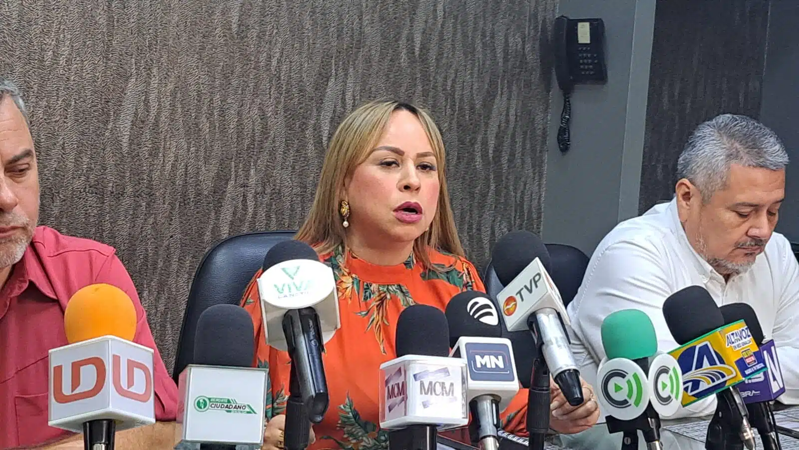 presidenta de la Asociación Mexicana de Mujeres Jefas de Empresas (AMMJE) capítulo Los Mochis, Dulce Ruiz Castro