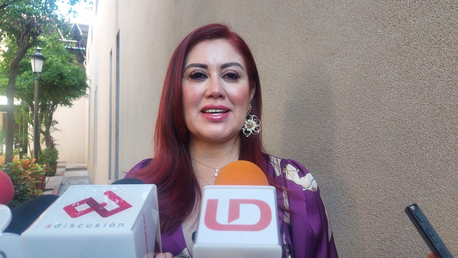 Flor Emilia Guerra Mena en entrevista con Línea Directa