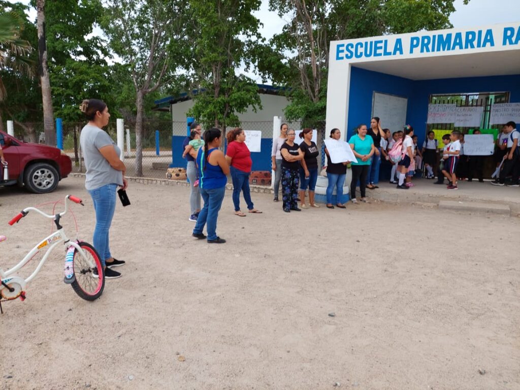 Instalaciones de la Escuela primaria Rafael Buelna