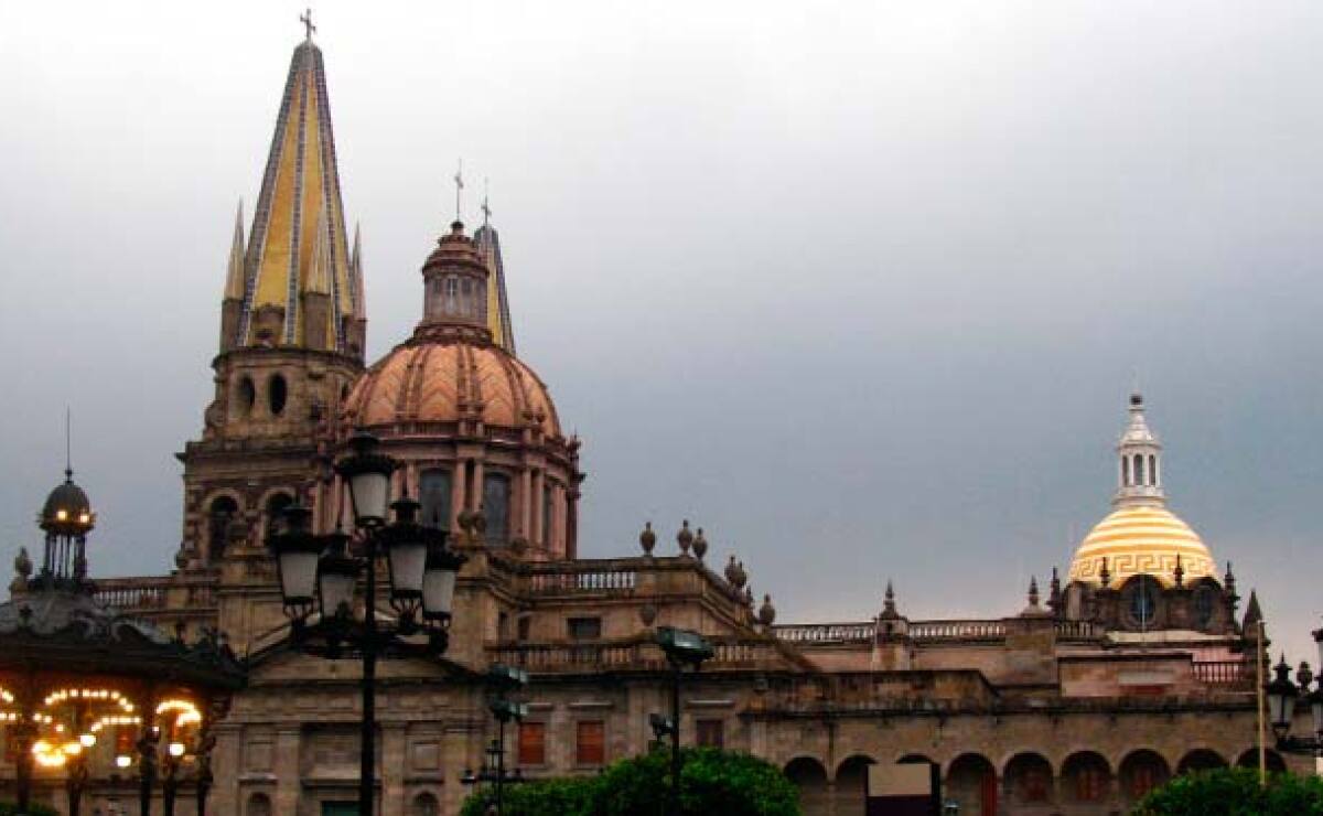 Cielo medio nublado en Guadalajara