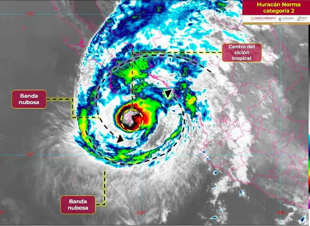 Imagen de satélite del huracán 2, Norma, en línea de costa frente a San José del Cabo BCS