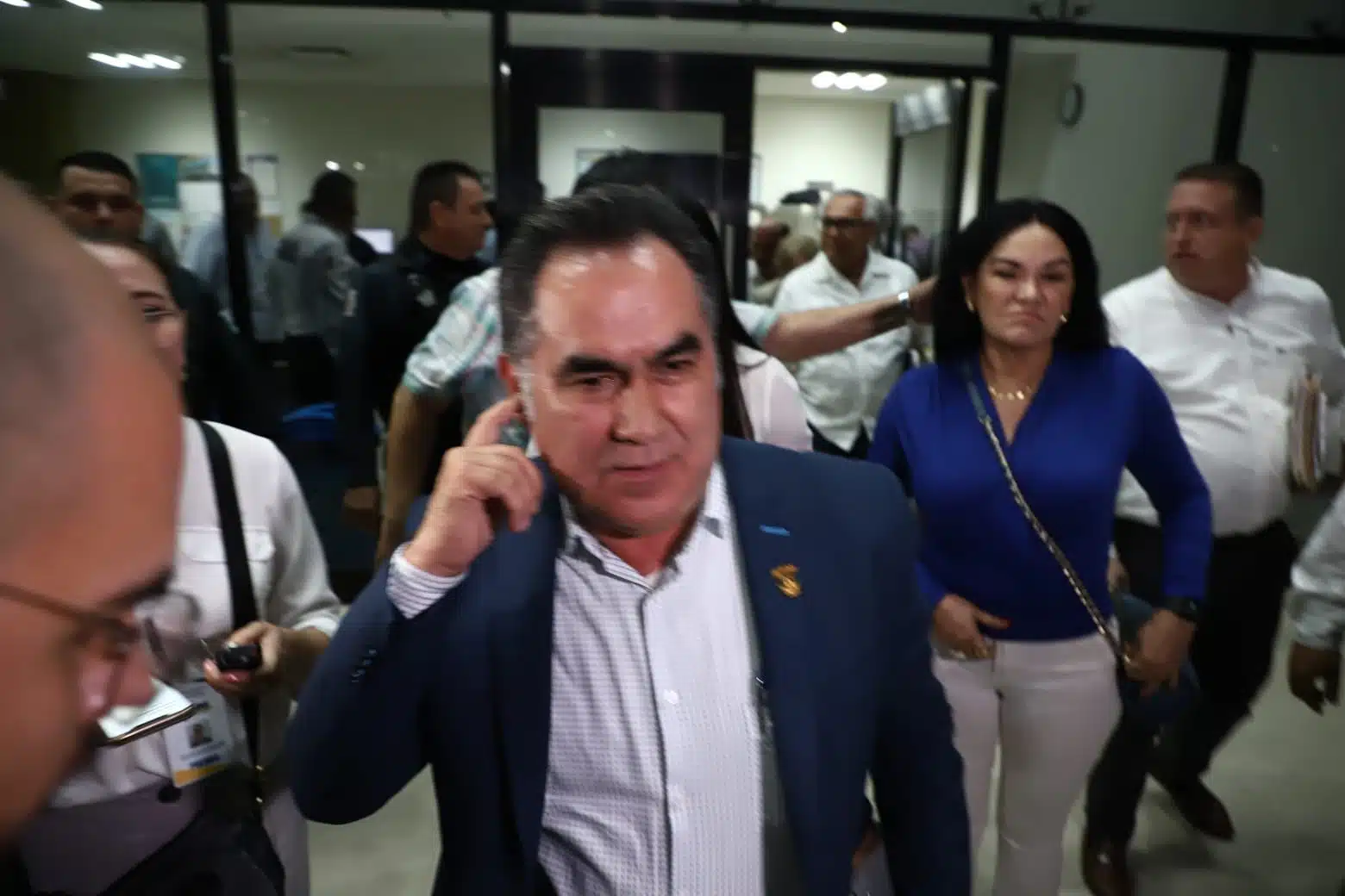 Jesús Madueña Molina tras ser separado temporalmente del cargo del cargo de rector